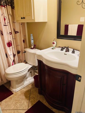 41216 Lakefront Ave, Gonzales, LA 70737