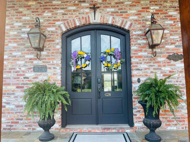 41216 Lakefront Ave, Gonzales, LA 70737