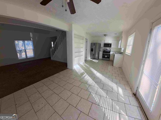 11187 Shannon Circle, Hampton, GA 30228