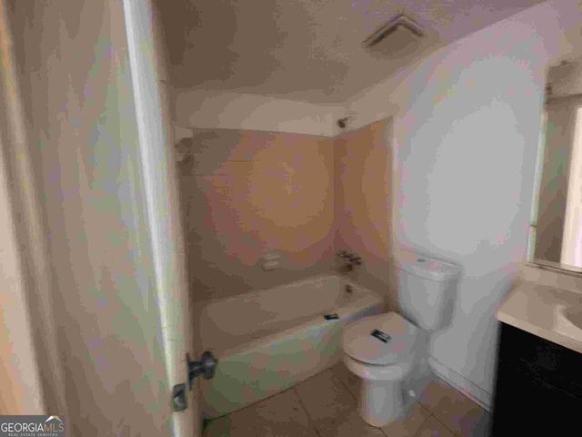 11187 Shannon Circle, Hampton, GA 30228