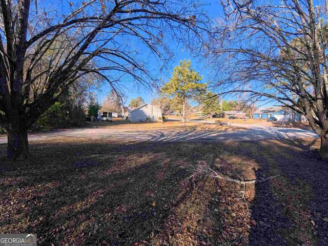 11187 Shannon Circle, Hampton, GA 30228