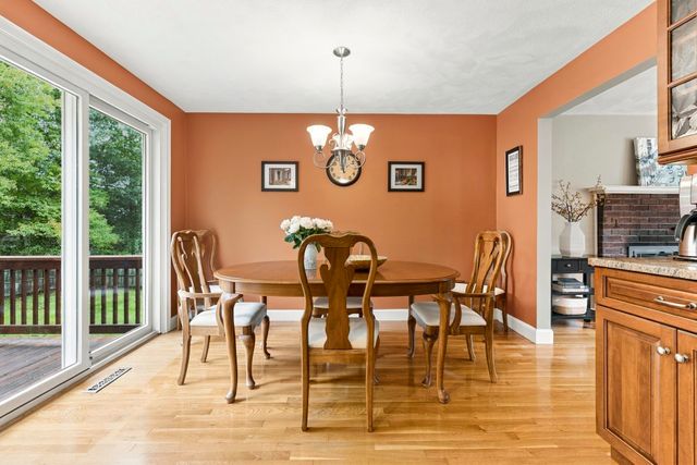 115 Quincy Rd, Tewksbury, MA 01876