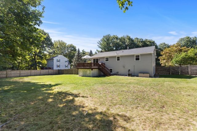 115 Quincy Rd, Tewksbury, MA 01876