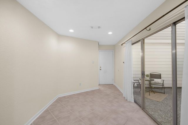 2504 Country Club Drive, Pearland, TX 77581