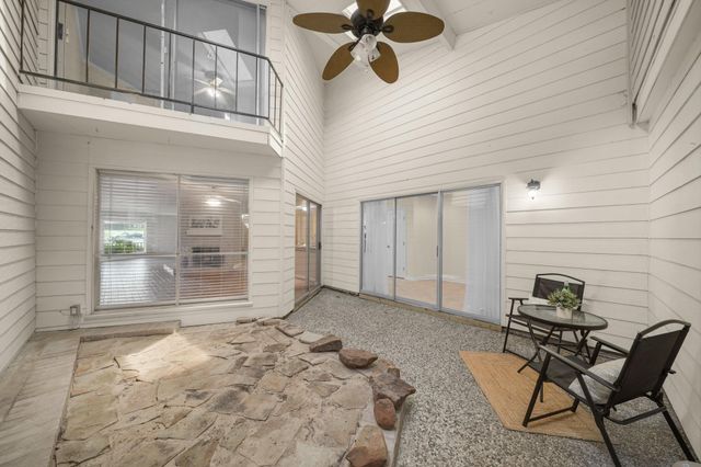 2504 Country Club Drive, Pearland, TX 77581