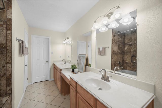 2504 Country Club Drive, Pearland, TX 77581