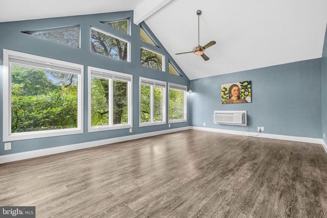 39030 MOUNT GILEAD RD, Leesburg, VA 20175