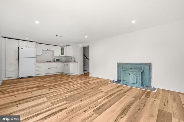 39030 MOUNT GILEAD RD, Leesburg, VA 20175