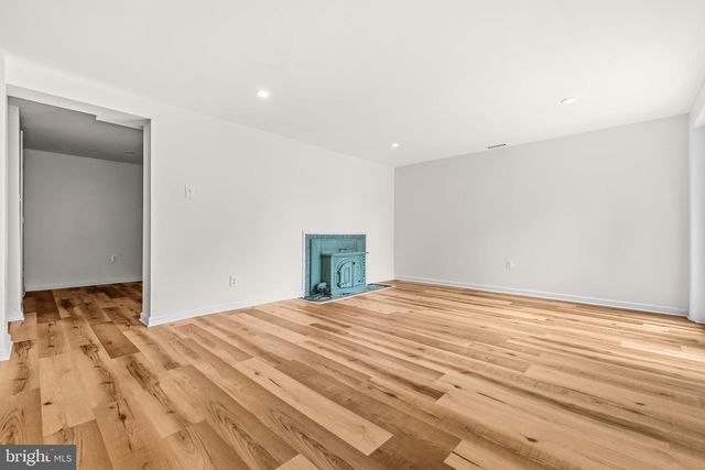 39030 MOUNT GILEAD RD, Leesburg, VA 20175
