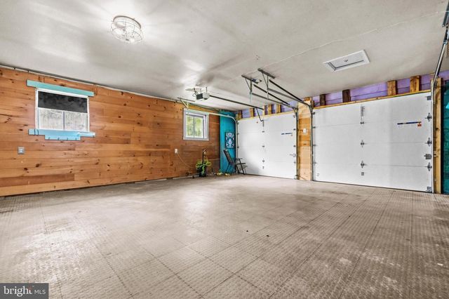 39030 MOUNT GILEAD RD, Leesburg, VA 20175
