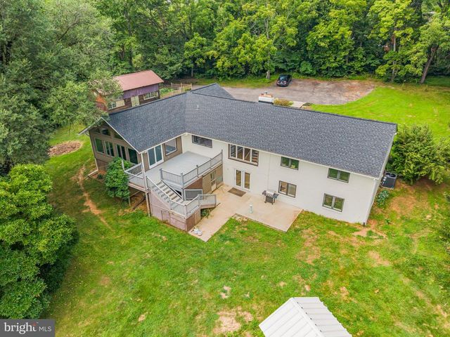 39030 MOUNT GILEAD RD, Leesburg, VA 20175