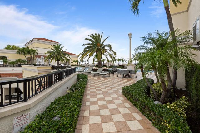 701 S Olive Avenue 218, West Palm Beach, FL 33401