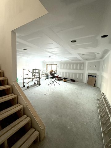 1693 Hadley Creek Drive NE, Rochester, MN 55906