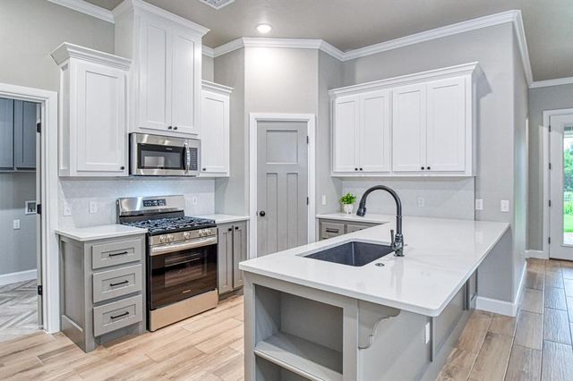 2728 Dunham Drive, Norman, OK 73071