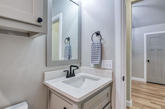 2728 Dunham Drive, Norman, OK 73071