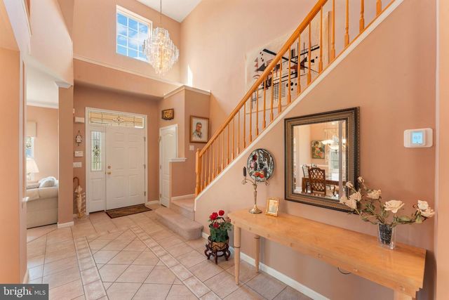 342 N FOUNDERS CT, Warrington, PA 18976