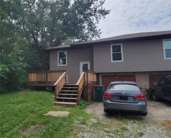 807 N Clark Avenue, Edgerton, MO 64444