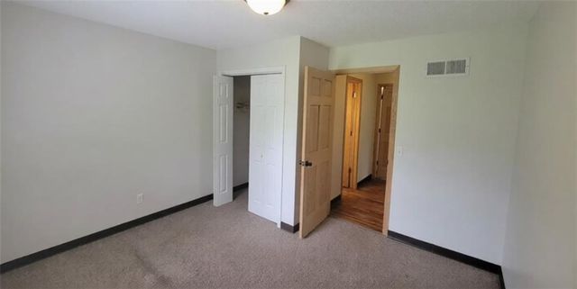 807 N Clark Avenue, Edgerton, MO 64444