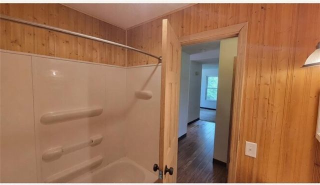 807 N Clark Avenue, Edgerton, MO 64444