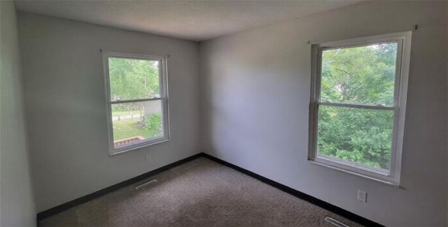 807 N Clark Avenue, Edgerton, MO 64444
