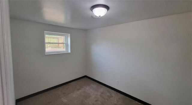 807 N Clark Avenue, Edgerton, MO 64444