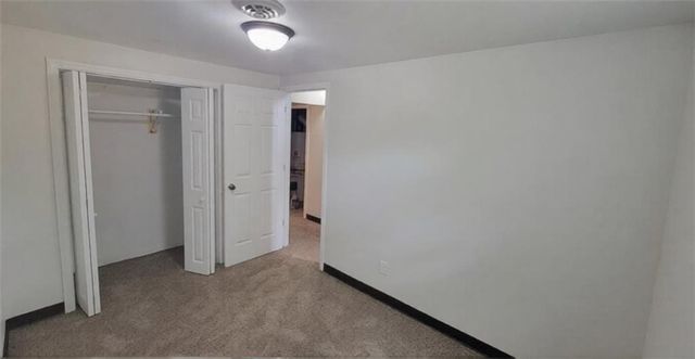 807 N Clark Avenue, Edgerton, MO 64444