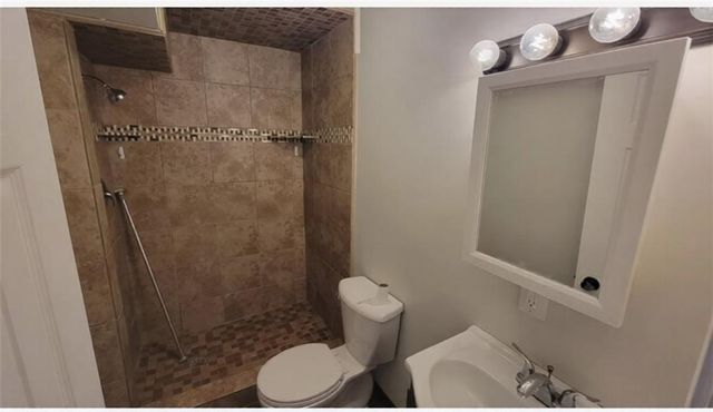 807 N Clark Avenue, Edgerton, MO 64444