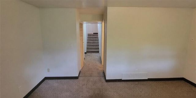 807 N Clark Avenue, Edgerton, MO 64444