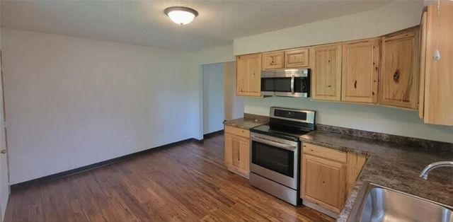 807 N Clark Avenue, Edgerton, MO 64444