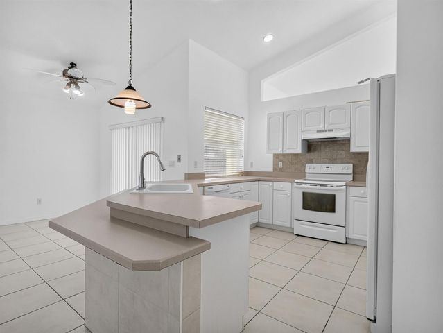 1881 SW Buttercup Avenue, Port St. Lucie, FL 34953