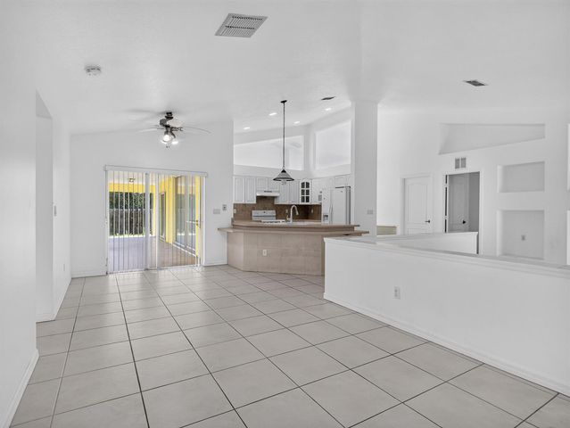 1881 SW Buttercup Avenue, Port St. Lucie, FL 34953