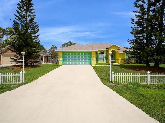 1881 SW Buttercup Avenue, Port St. Lucie, FL 34953