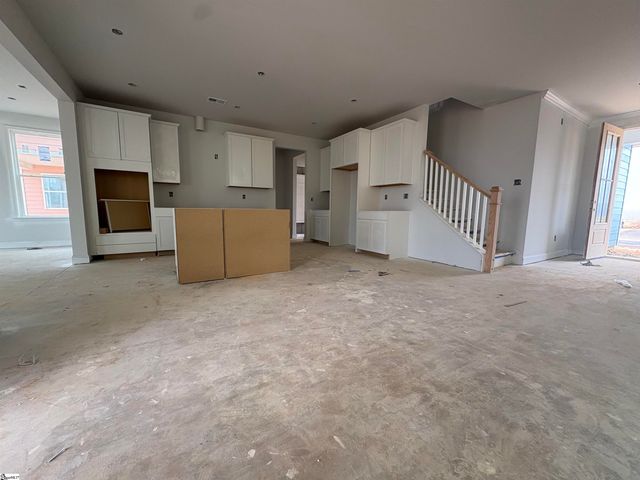 6 Whirlwind Way, Simpsonville, SC 29681
