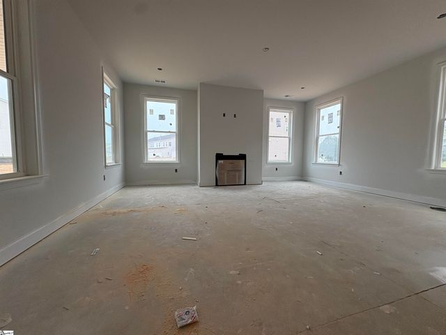 6 Whirlwind Way, Simpsonville, SC 29681