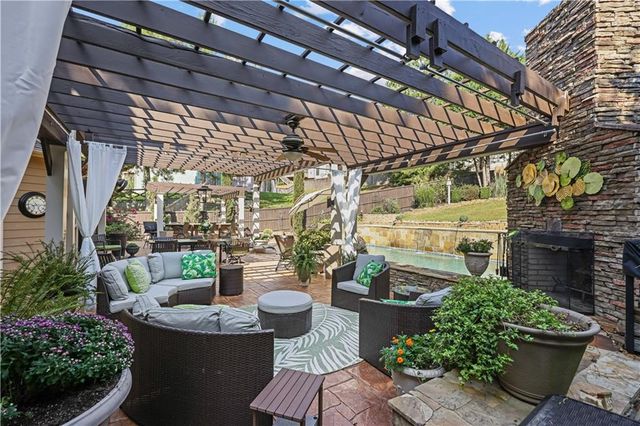 1611 Chancery Lane, Lithia Springs, GA 30122