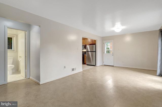 488 N OWEN ST, Alexandria, VA 22304