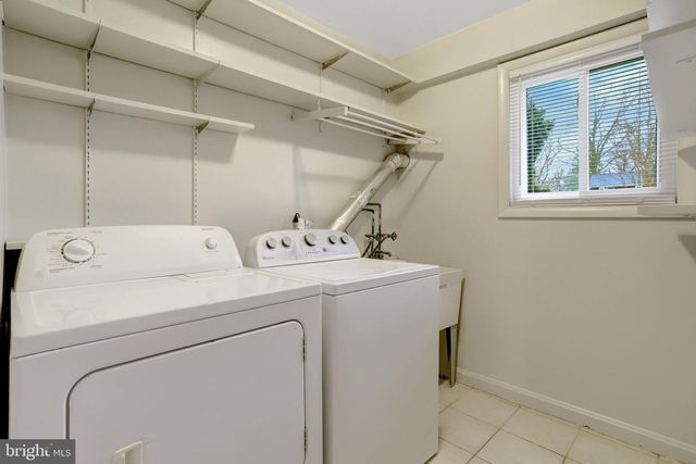 488 N OWEN ST, Alexandria, VA 22304