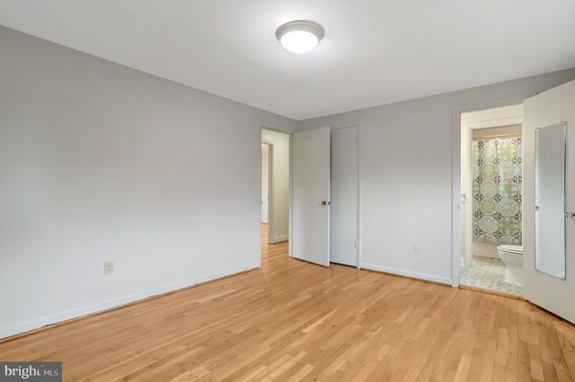 488 N OWEN ST, Alexandria, VA 22304