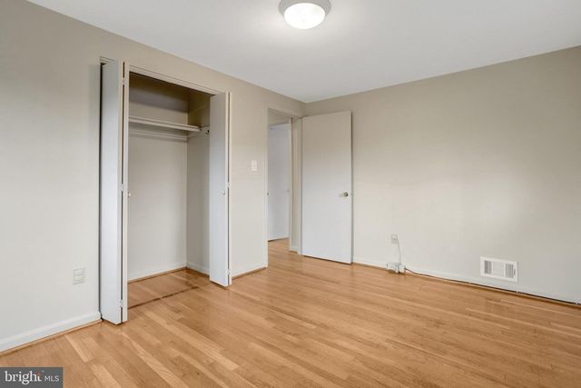 488 N OWEN ST, Alexandria, VA 22304