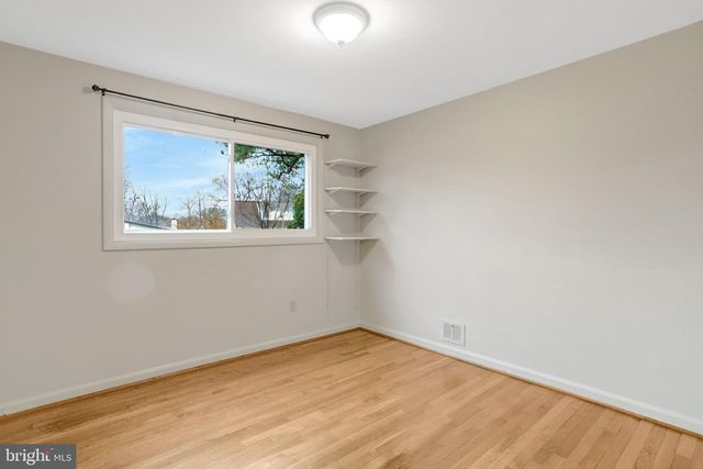 488 N OWEN ST, Alexandria, VA 22304