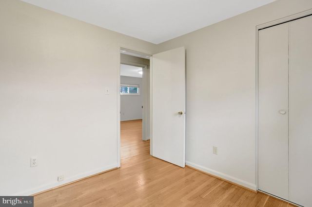 488 N OWEN ST, Alexandria, VA 22304