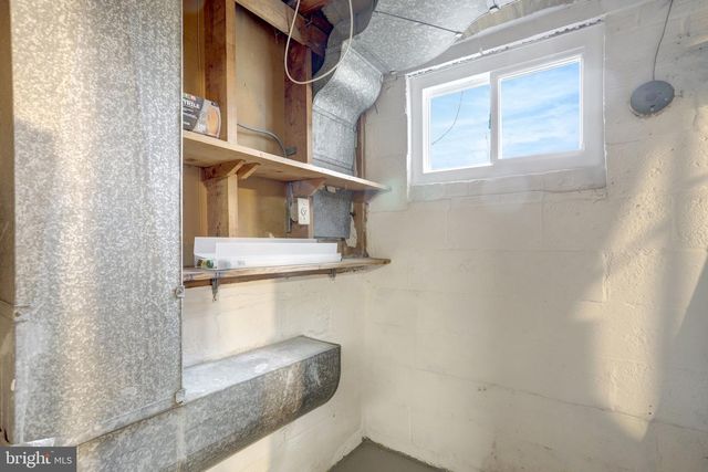 488 N OWEN ST, Alexandria, VA 22304