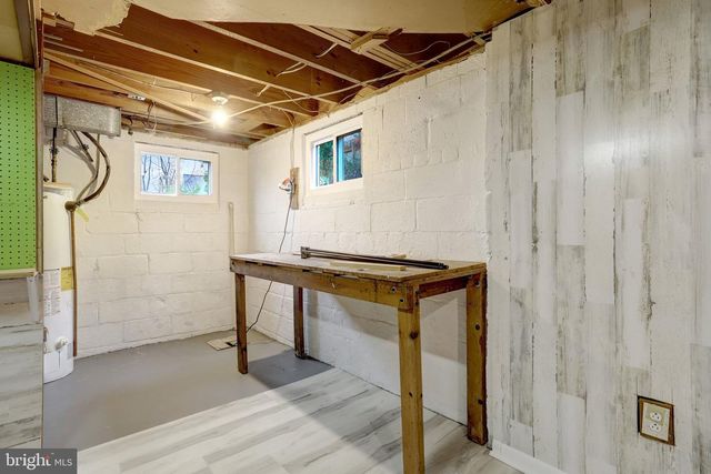 488 N OWEN ST, Alexandria, VA 22304