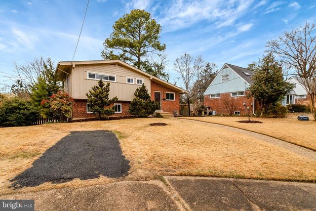 488 N OWEN ST, Alexandria, VA 22304