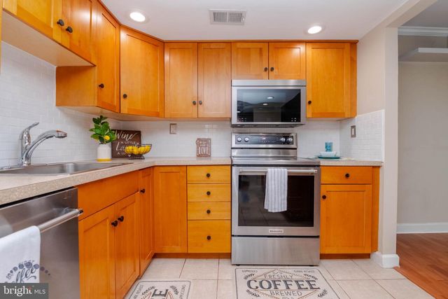 688 SHORE, Joppa, MD 21085