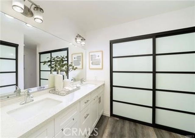 52 Weepingwood, Irvine, CA 92614