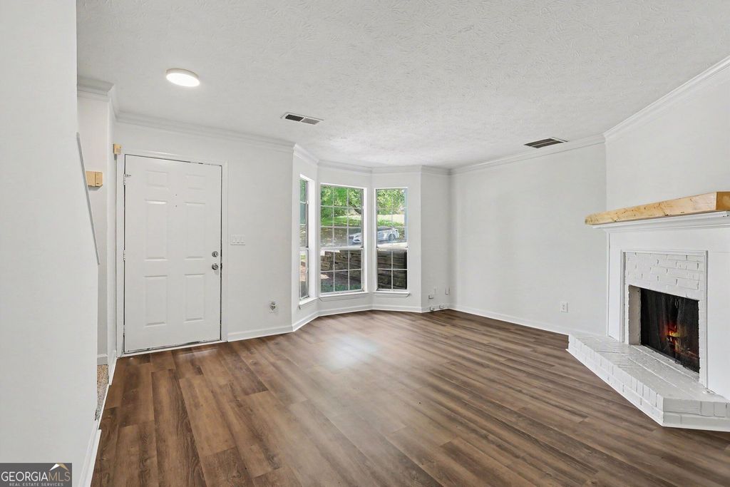 1090 Huntington Trace SE, Smyrna, GA 30082 — photo 2