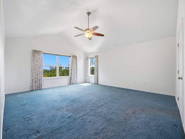 154 N Fannin Dr, Kerrville, TX 78028