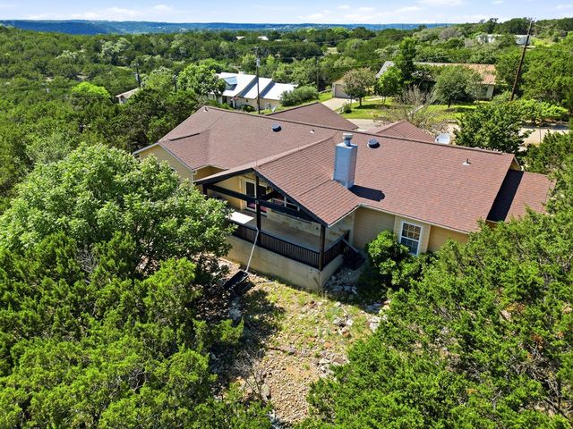 154 N Fannin Dr, Kerrville, TX 78028