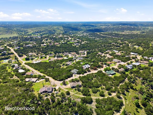 154 N Fannin Dr, Kerrville, TX 78028